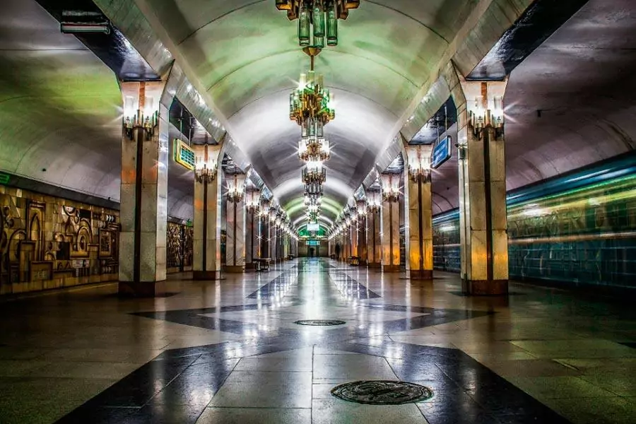 - Ташкентское метро